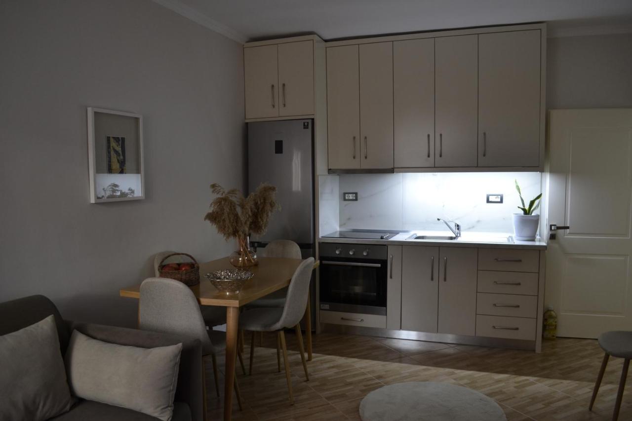 Aria Apartment بيرات المظهر الخارجي الصورة